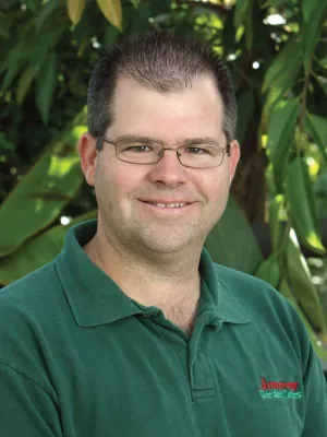  Jon Swanson, Manager